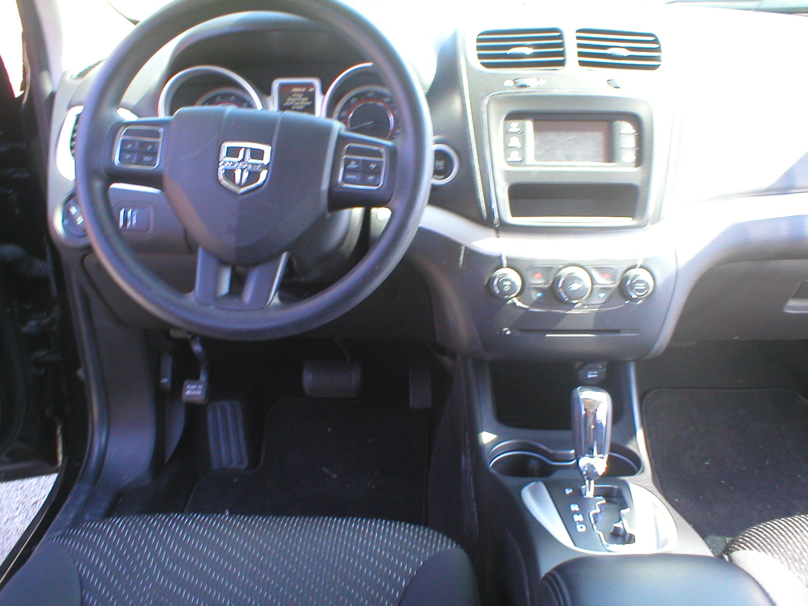 2015 Dodge Journey SXT 4-Door Crossover Black - Fred Pilkilton Motors - Denison Texas