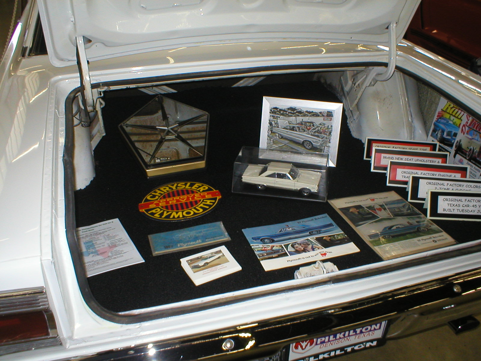 1967 Plymouth Satellite - Fred Pilkilton Motors - Denison Texas