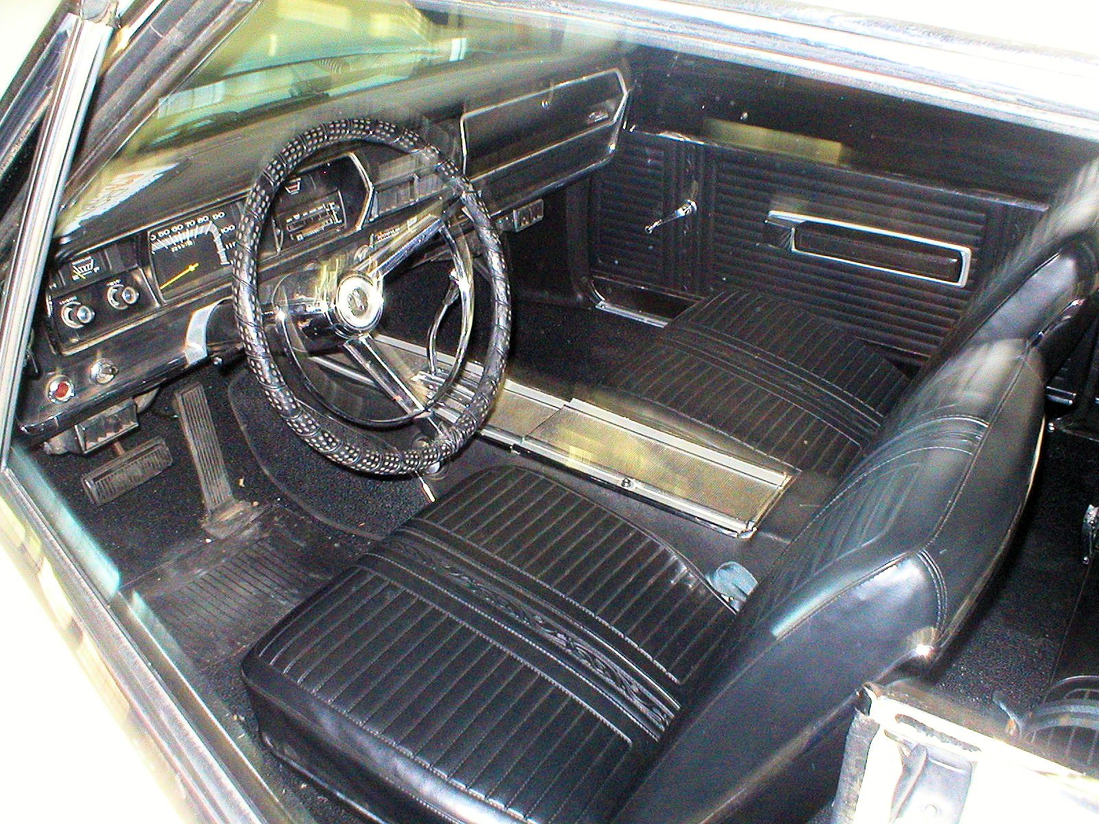 1967 Plymouth Satellite - Fred Pilkilton Motors - Denison Texas