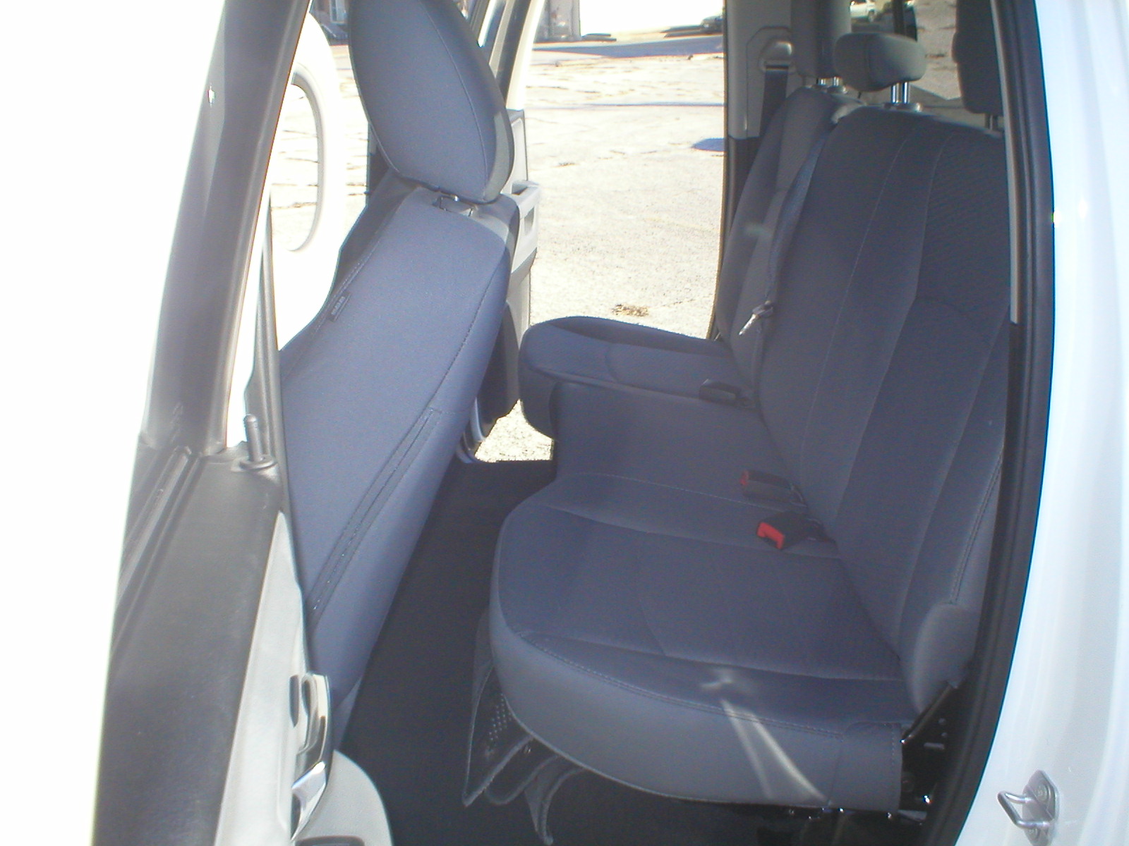 2016 Dodge Ram 1500 SLT Quad Cab 4-Door Pickup White - Fred Pilkilton Motors - Denison Texas