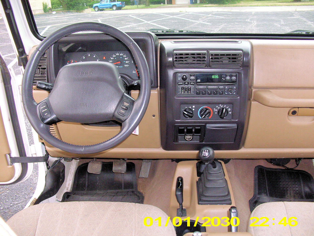2001 Jeep Wrangler Sport 4.0 4X4 2 Door TJ - Fred Pilkilton Motors - Denison Texas