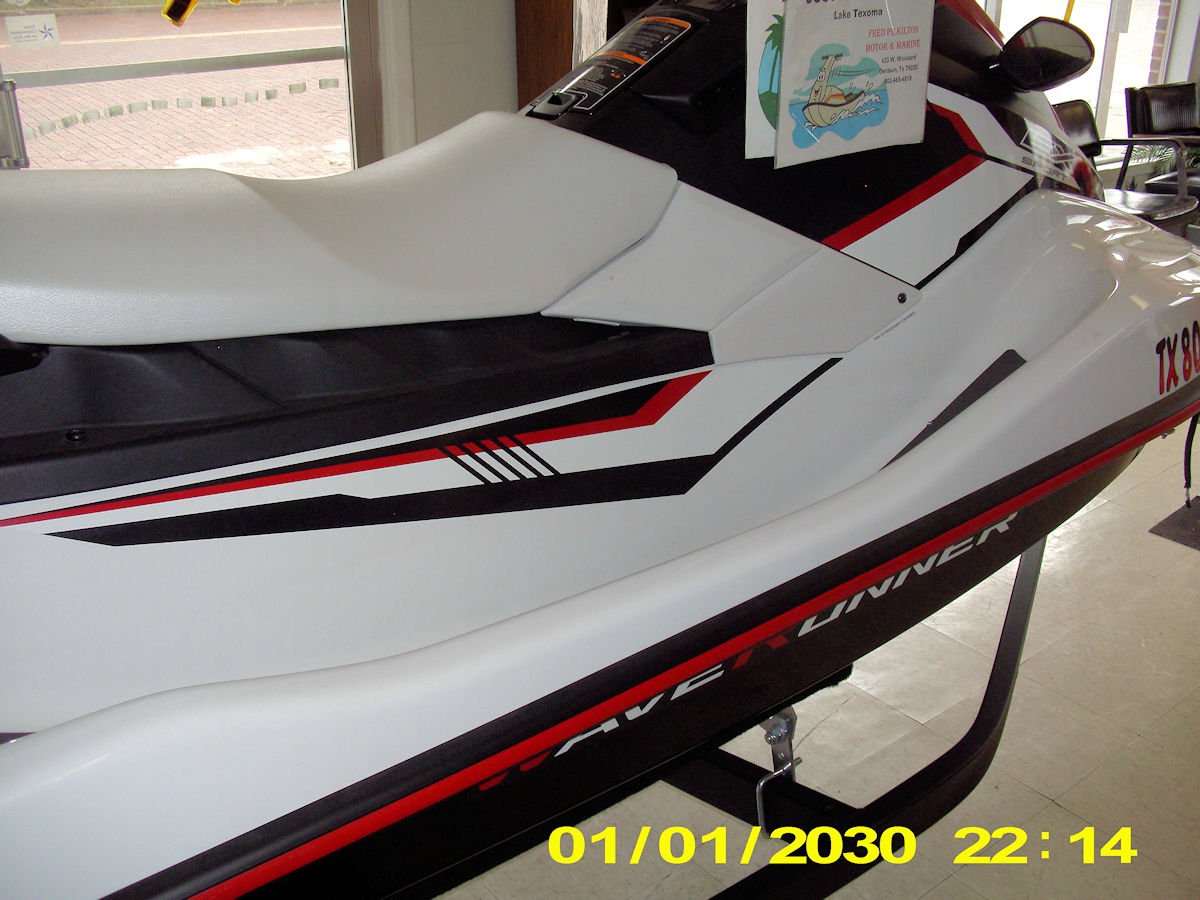 2018 Yamaha Wave Runner EX Sport PWC Jet Ski Red-Blk-Wht - Fred Pilkilton Motors in Denison Texas