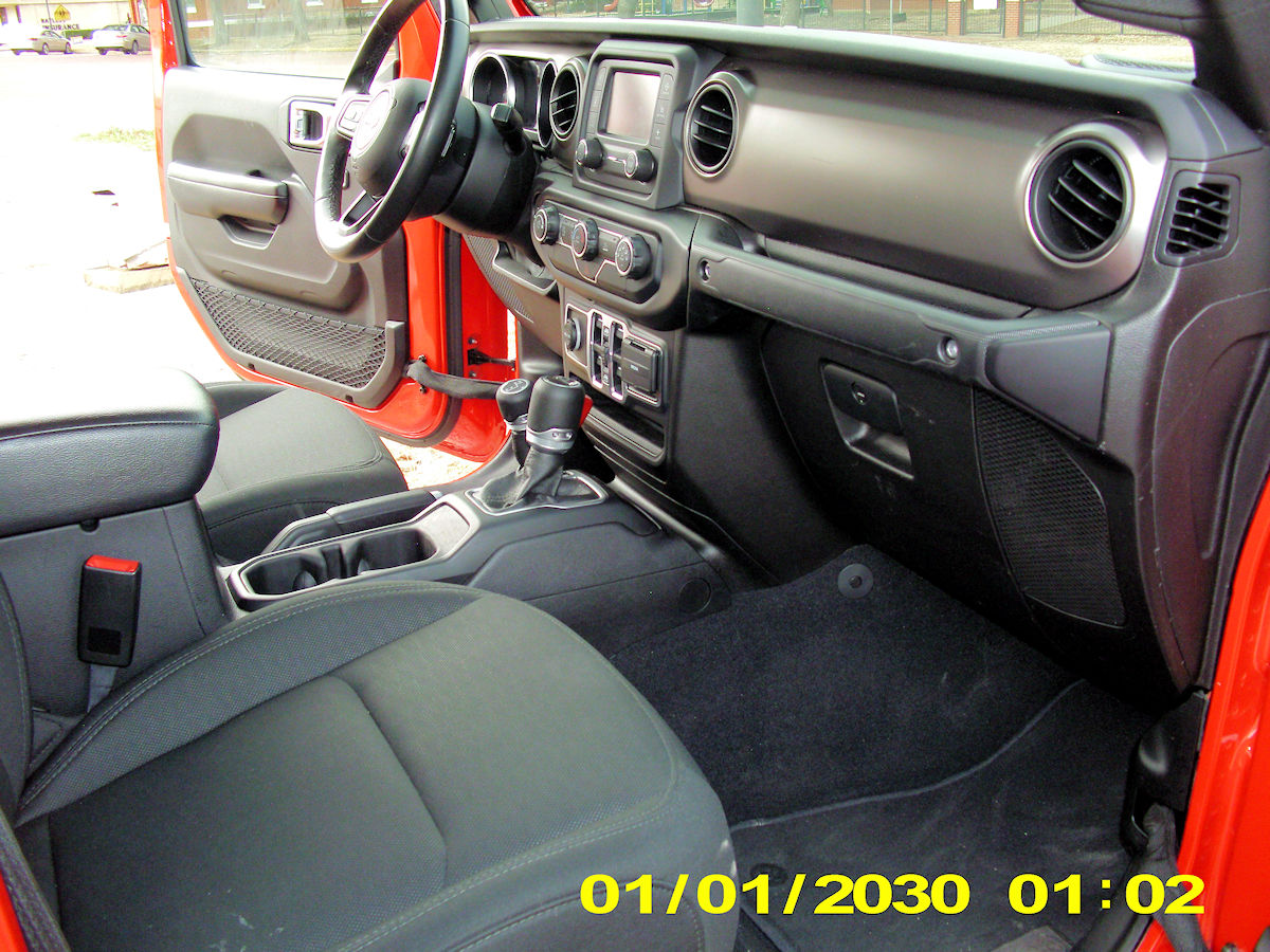 2020 Jeep Gladiator Sport S Crew Cab Pickup 4X4 - Fred Pilkilton Motors – Denison TX