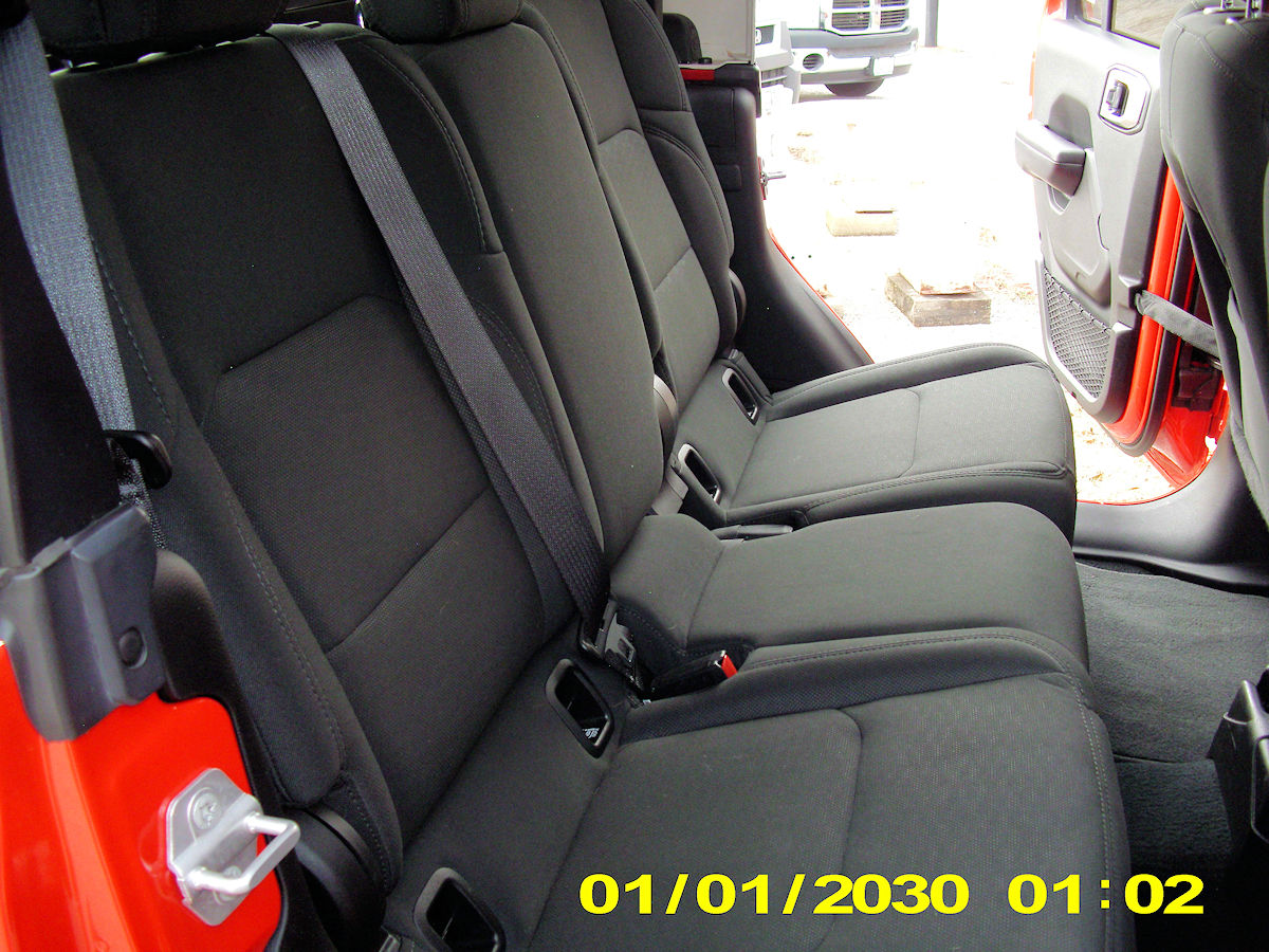 2020 Jeep Gladiator Sport S Crew Cab Pickup 4X4 - Fred Pilkilton Motors – Denison TX