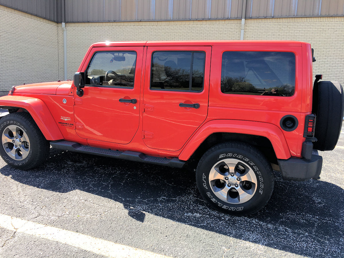 2013 Jeep Wrangler Unlimited Sahara 4 Door 4X4 - Fred Pilkilton Motors in Denison Texas