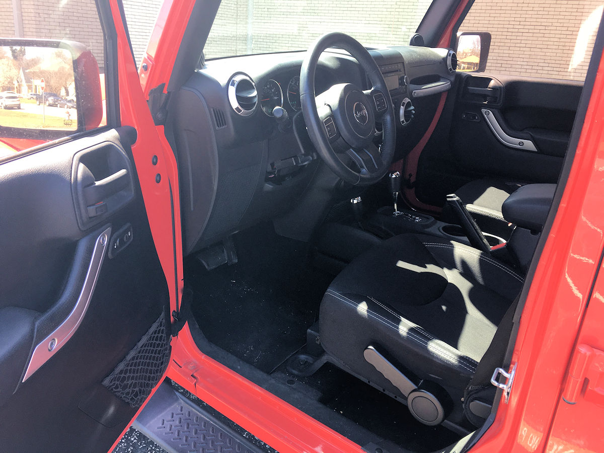 2013 Jeep Wrangler Unlimited Sahara 4 Door 4X4 - Fred Pilkilton Motors in Denison Texas
