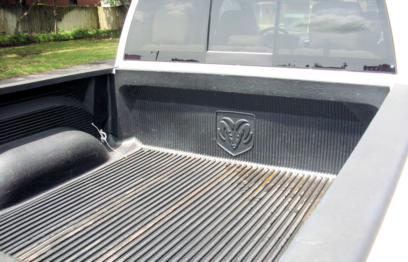 2012 Dodge Ram 1500 Crew Cab Laramie 4X2 - Fred Pilkilton Motors in Denison Texas