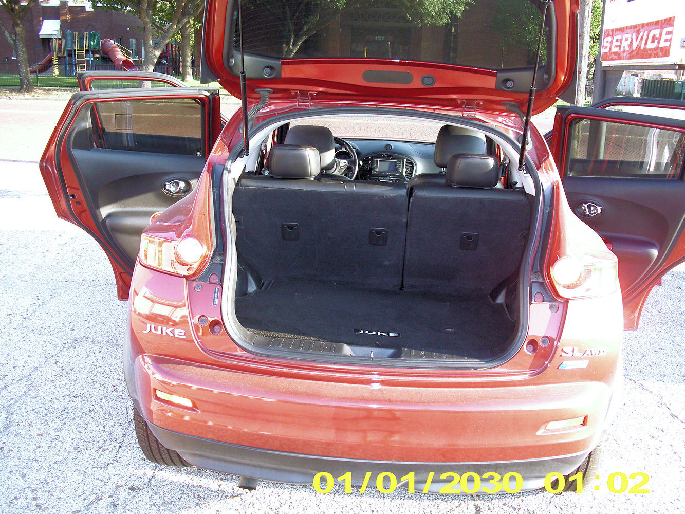 2012 Nissan Juke SL AWD Maroon - Fred Pilkilton Motors - Denison Texas